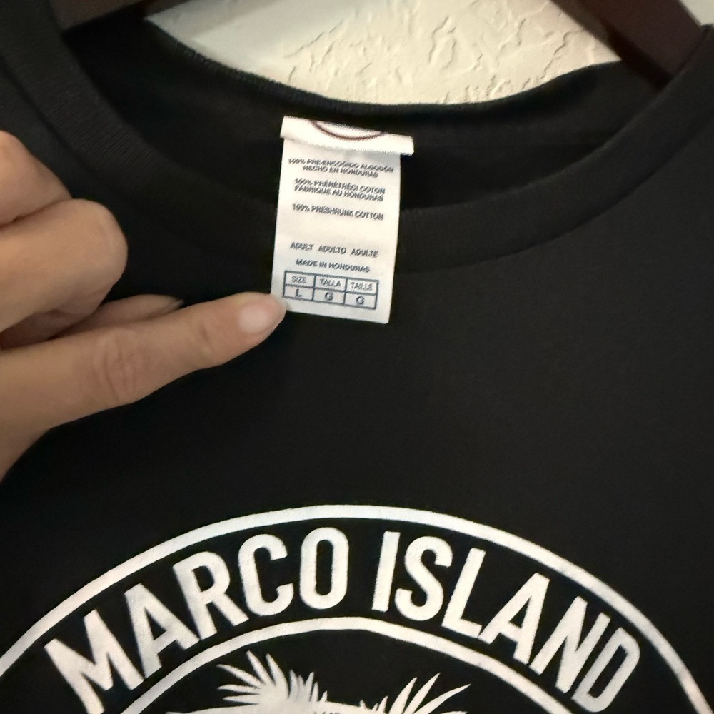Black Marco Island Southern Saltwater Men's T-Shirt - Picture 2 of 4